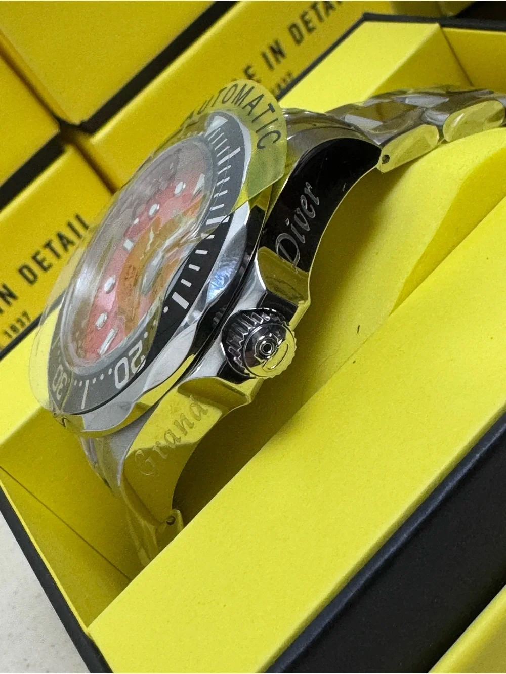 Invicta Grand Diver Men's 47mm Orange Dial Watch and carrying case NWT